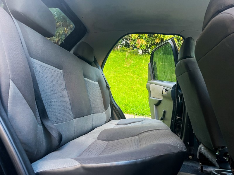 CHEVROLET CELTA LT 1.0 MPFI 8V FLEXP 5P 2012/2013 DUARTE VEÍCULOS PORTO ALEGRE / Carros no Vale