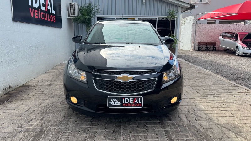 CHEVROLET CRUZE LTZ /2013 IDEAL VEÍCULOS LAJEADO / Carros no Vale