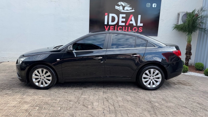 CHEVROLET CRUZE LTZ /2013 IDEAL VEÍCULOS LAJEADO / Carros no Vale