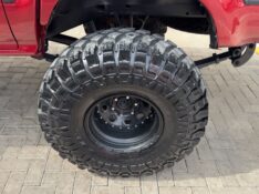 TOYOTA HILUX /1993 IDEAL VEÍCULOS LAJEADO / Carros no Vale