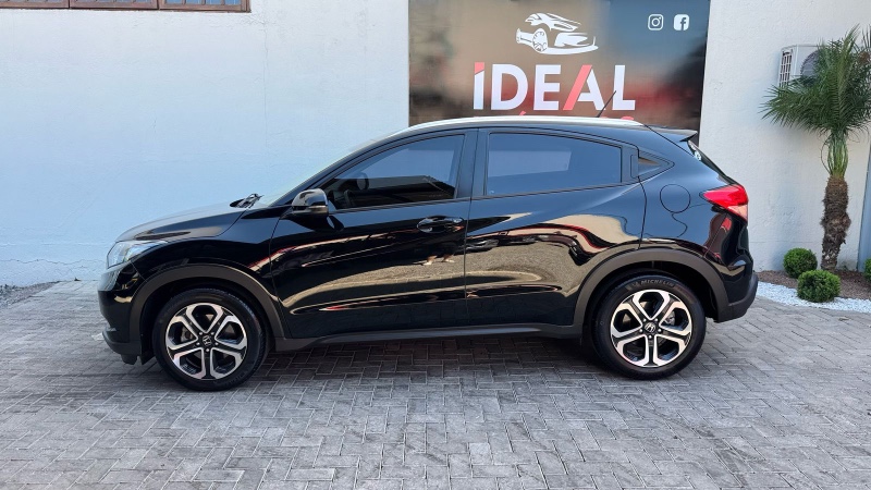 HONDA HR-V 1.8 EX /2018 IDEAL VEÍCULOS LAJEADO / Carros no Vale