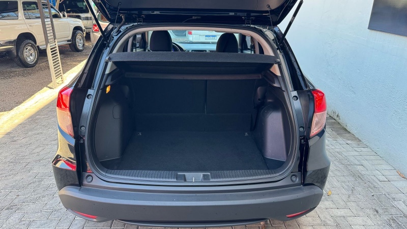 HONDA HR-V 1.8 EX /2018 IDEAL VEÍCULOS LAJEADO / Carros no Vale