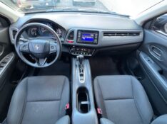 HONDA HR-V 1.8 EX /2018 IDEAL VEÍCULOS LAJEADO / Carros no Vale