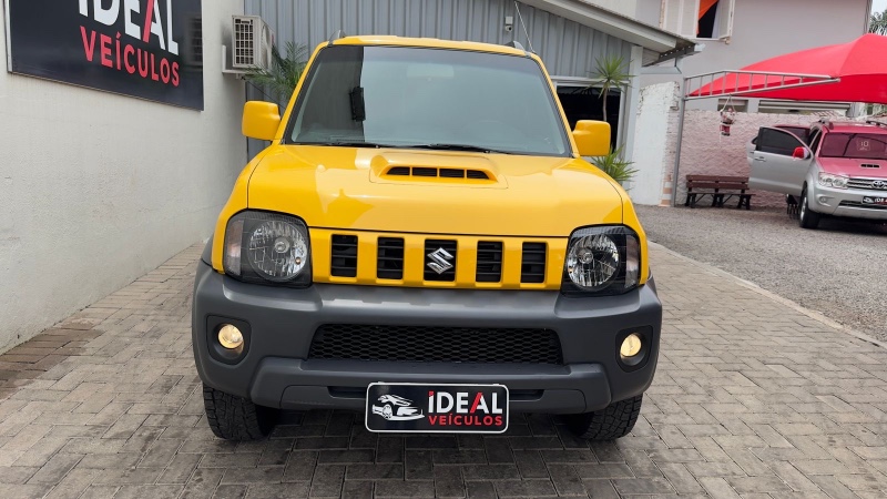 SUZUKI JIMNY 4 ALL 1.3 /2020 IDEAL VEÍCULOS LAJEADO / Carros no Vale