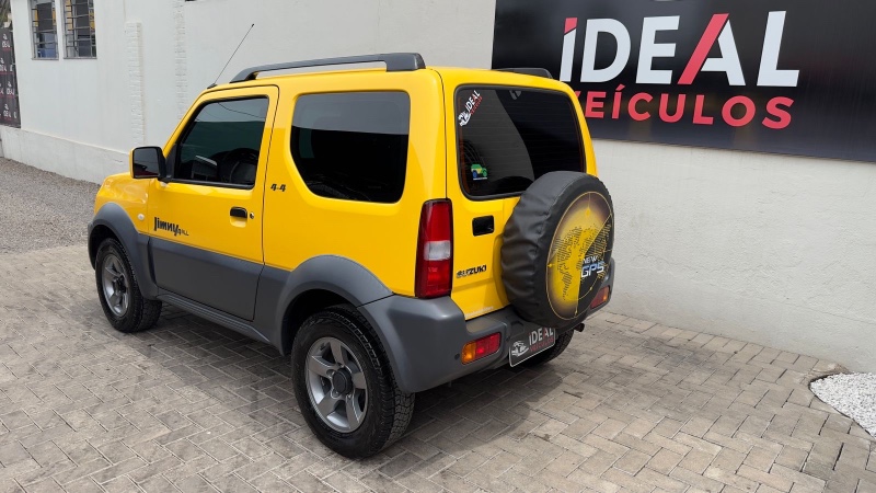 SUZUKI JIMNY 4 ALL 1.3 /2020 IDEAL VEÍCULOS LAJEADO / Carros no Vale