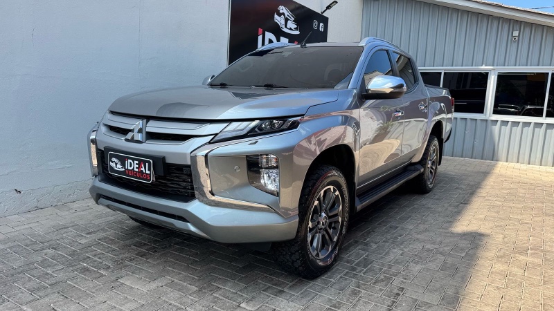 MITSUBISHI L200 TRITON SPORT HPE-S 2.4 CD DIES AUT /2022 IDEAL VEÍCULOS LAJEADO / Carros no Vale