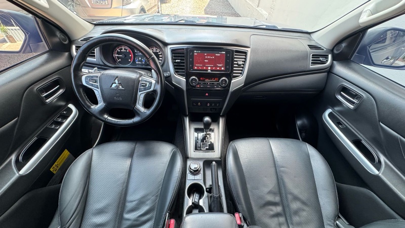 MITSUBISHI L200 TRITON SPORT HPE-S 2.4 CD DIES AUT /2022 IDEAL VEÍCULOS LAJEADO / Carros no Vale