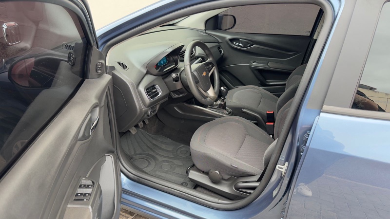 CHEVROLET ONIX 1.4 LTZ /2016 IDEAL VEÍCULOS LAJEADO / Carros no Vale