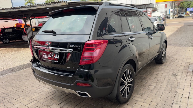 LIFAN X60 VIP TOP + TETO /2018 IDEAL VEÍCULOS LAJEADO / Carros no Vale