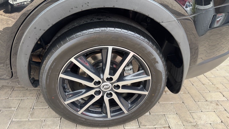 LIFAN X60 VIP TOP + TETO /2018 IDEAL VEÍCULOS LAJEADO / Carros no Vale