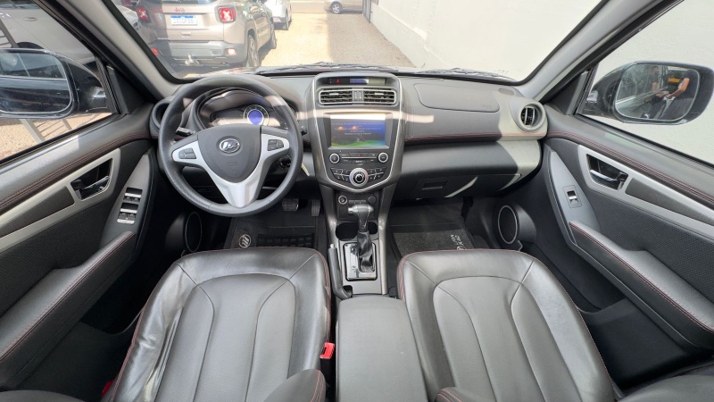 LIFAN X60 VIP TOP + TETO /2018 IDEAL VEÍCULOS LAJEADO / Carros no Vale