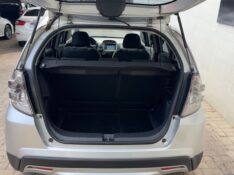 HONDA FIT TWIST 1.5 /2014 IDEAL VEÍCULOS LAJEADO / Carros no Vale
