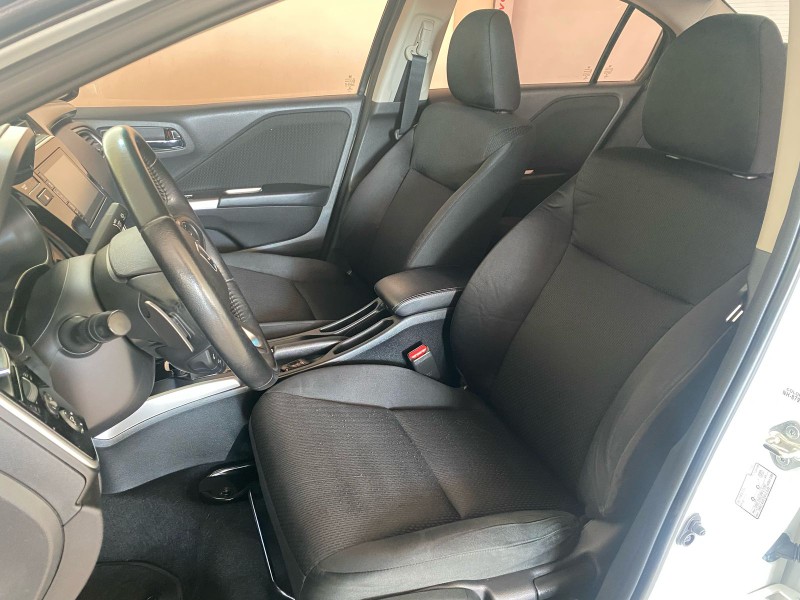HONDA CITY SEDAN EX 1.5 FLEX 16V 4P AUT. 2018/2019 TONHO AUTOMÓVEIS LAJEADO / Carros no Vale