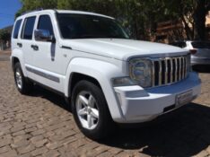JEEP CHEROKEE 3.7 LIMITED 4X4 V6 12V GASOLINA 4P AUTOMÁTICO 2012/2012 COMPLETO VEÍCULOS GUAPORÉ / Carros no Vale