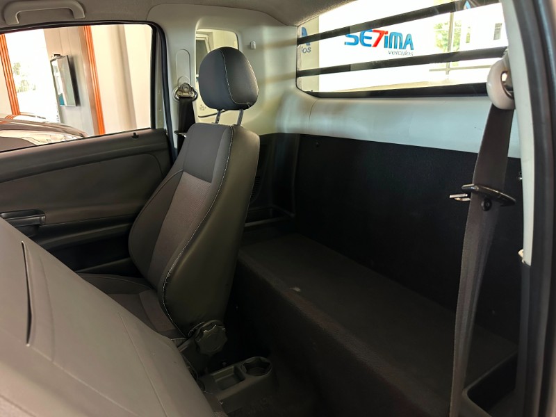 VOLKSWAGEN SAVEIRO TROOPER 1.6 MI TOTAL 8V CE 2011/2012 SÉTIMA VEÍCULOS GUAPORÉ / Carros no Vale