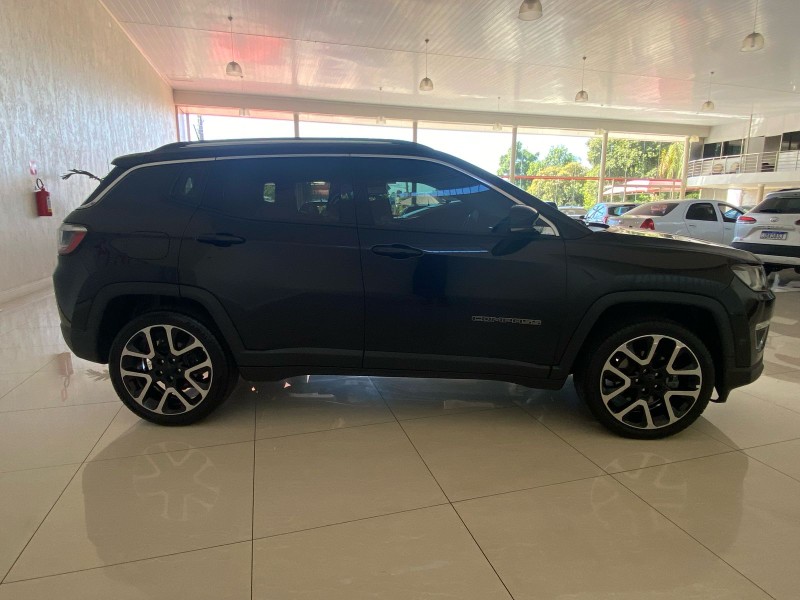 JEEP COMMANDER LIMITED TD380 2.0 4X4 DIE.AUT. 2018/2019 TONHO AUTOMÓVEIS LAJEADO / Carros no Vale