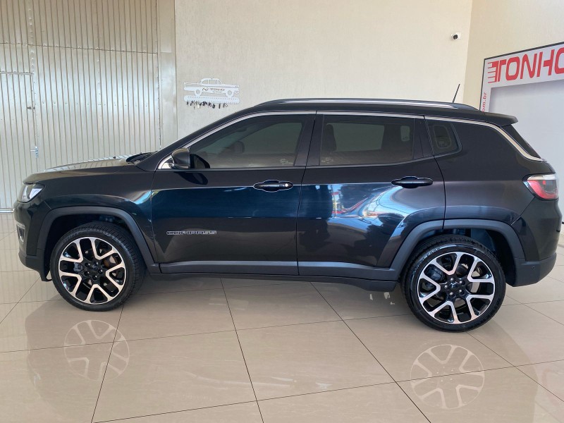 JEEP COMMANDER LIMITED TD380 2.0 4X4 DIE.AUT. 2018/2019 TONHO AUTOMÓVEIS LAJEADO / Carros no Vale