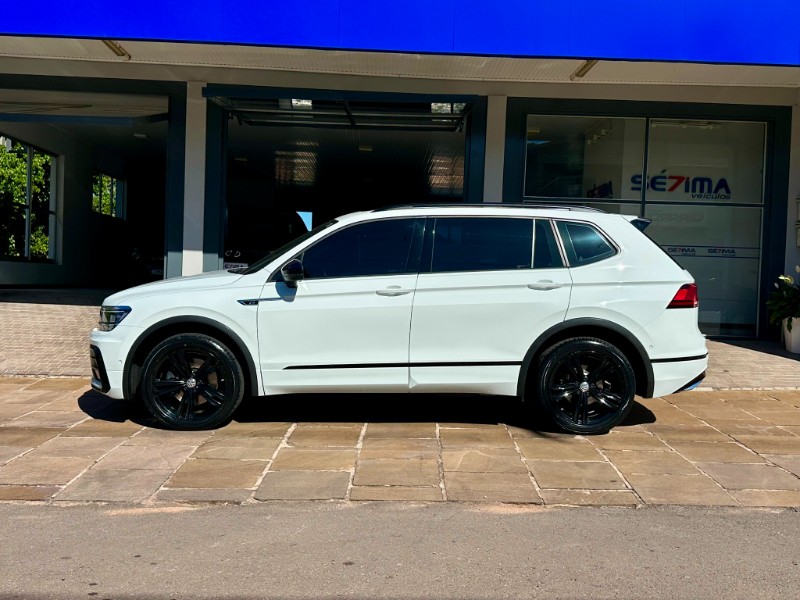 VOLKSWAGEN TIGUAN ALL SPACE R-LINE 350 TSI 2021/2021 SÉTIMA VEÍCULOS GUAPORÉ / Carros no Vale