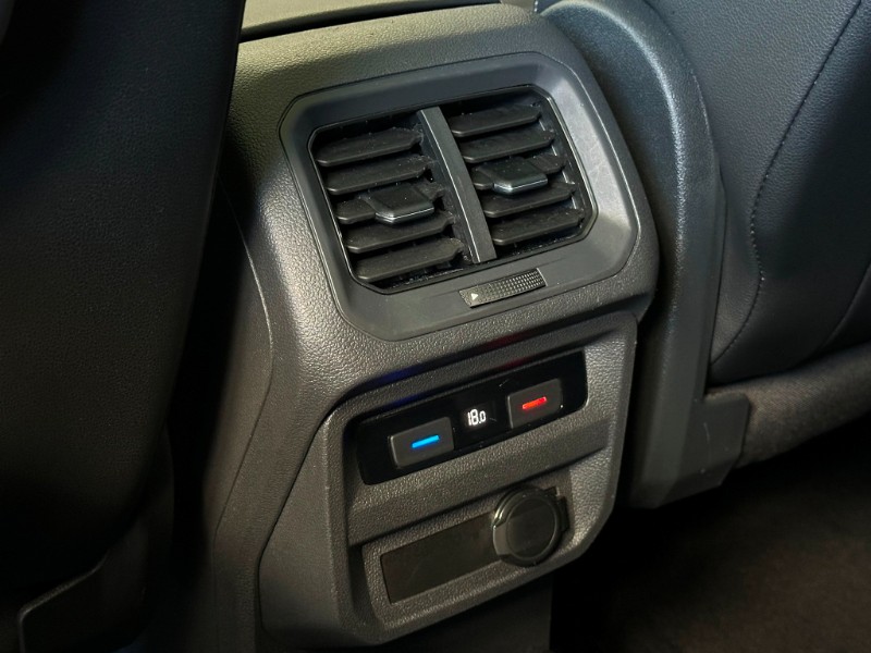 VOLKSWAGEN TIGUAN ALL SPACE R-LINE 350 TSI 2021/2021 SÉTIMA VEÍCULOS GUAPORÉ / Carros no Vale