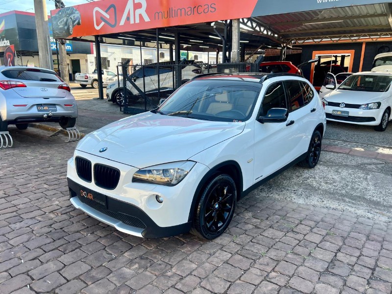 BMW X1 SDRIVE 18I 2.0 16V 4X2 AUT. 2011/2012 AR MULTIMARCAS VENÂNCIO AIRES / Carros no Vale