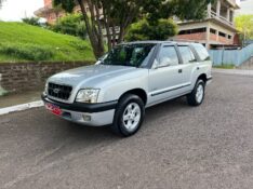 CHEVROLET BLAZER 2.4 MPFI ADVANTAGE 4X2 8V FLEX 4P MANUAL 2005/2005 ELY AUTOMÓVEIS LAJEADO / Carros no Vale