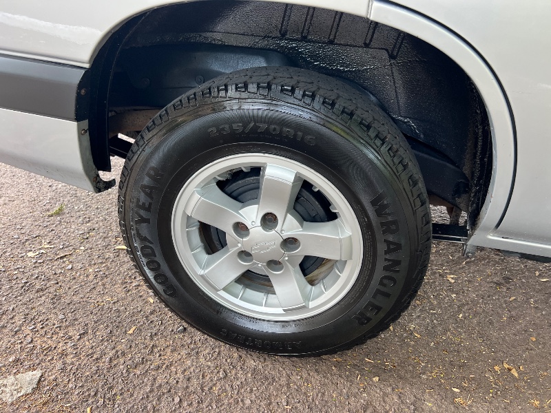 CHEVROLET BLAZER 2.4 MPFI ADVANTAGE 4X2 8V FLEX 4P MANUAL 2005/2005 ELY AUTOMÓVEIS LAJEADO / Carros no Vale