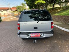 CHEVROLET BLAZER 2.4 MPFI ADVANTAGE 4X2 8V FLEX 4P MANUAL 2005/2005 ELY AUTOMÓVEIS LAJEADO / Carros no Vale