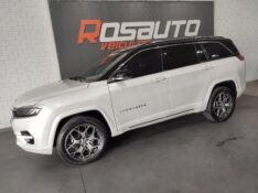 JEEP COMMANDER 2.0 OVERLAND TD380 4X4 TURBO 2022/2022 ROSAUTO VEÍCULOS VENÂNCIO AIRES / Carros no Vale