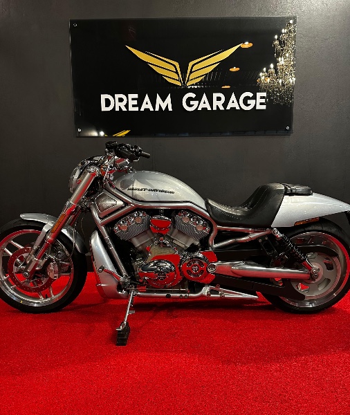HARLEY DAVIDSON V-ROD 2012/2012 EXCLUSIVO VEÍCULOS SANTA CRUZ DO SUL / Carros no Vale