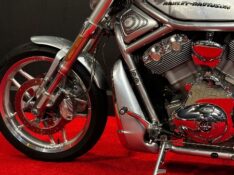 HARLEY DAVIDSON V-ROD 2012/2012 EXCLUSIVO VEÍCULOS SANTA CRUZ DO SUL / Carros no Vale