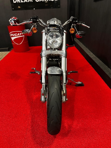 HARLEY DAVIDSON V-ROD 2012/2012 EXCLUSIVO VEÍCULOS SANTA CRUZ DO SUL / Carros no Vale