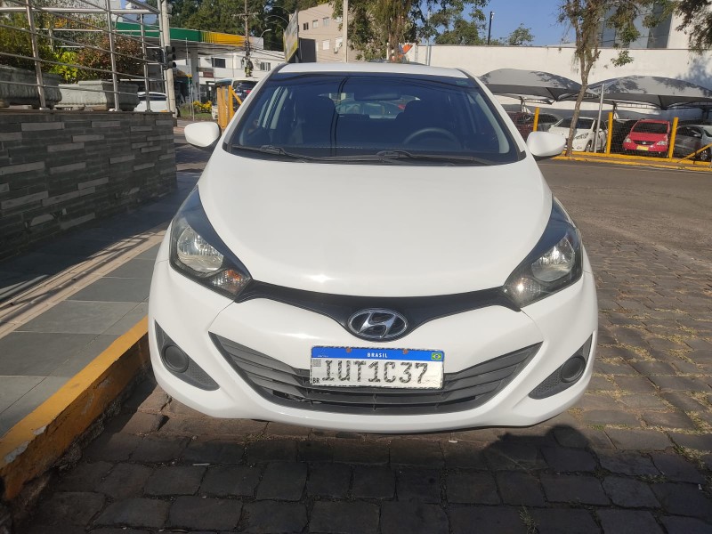 HYUNDAI HB20 1.0 2013/2014 ALTERNATIVA VEÍCULOS LAJEADO / Carros no Vale