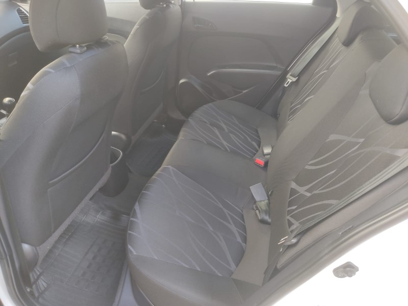 HYUNDAI HB20 1.0 2013/2014 ALTERNATIVA VEÍCULOS LAJEADO / Carros no Vale