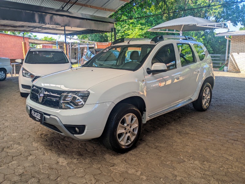 RENAULT DUSTER DYNAMIQUE 1.6 FLEX 16V MEC. 2015/2016 RICARDO VEÍCULOS TEUTÔNIA / Carros no Vale