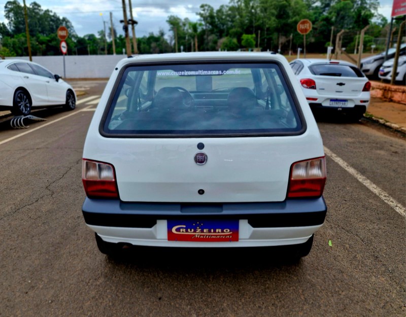 FIAT UNO MILLE 1.0 FIRE/ F.FLEX/ ECONOMY 2P 2011/2012 CRUZEIRO MULTIMARCAS CRUZEIRO DO SUL / Carros no Vale