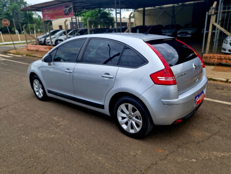 CITROEN C4 1.6 GLX 16V 2011/2011 CRUZEIRO MULTIMARCAS CRUZEIRO DO SUL / Carros no Vale