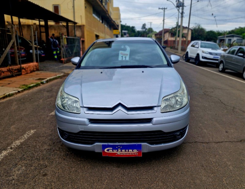 CITROEN C4 1.6 GLX 16V 2011/2011 CRUZEIRO MULTIMARCAS CRUZEIRO DO SUL / Carros no Vale