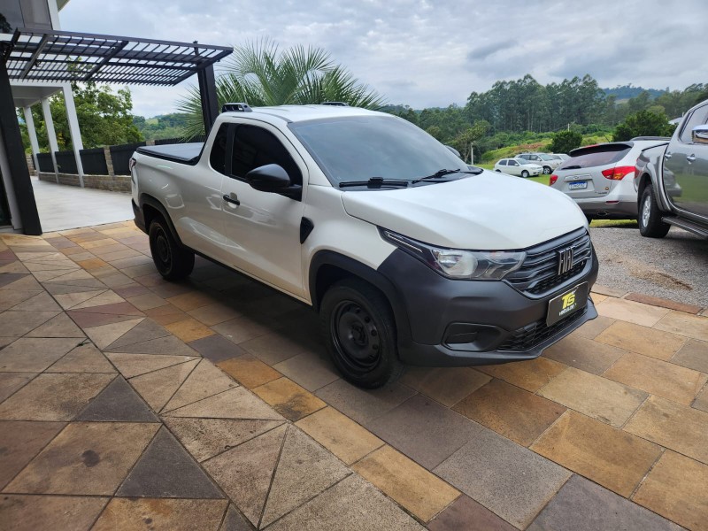 FIAT STRADA ENDURANCE 1.4 CS 2022/2023 TS VEÍCULOS ANTA GORDA / Carros no Vale