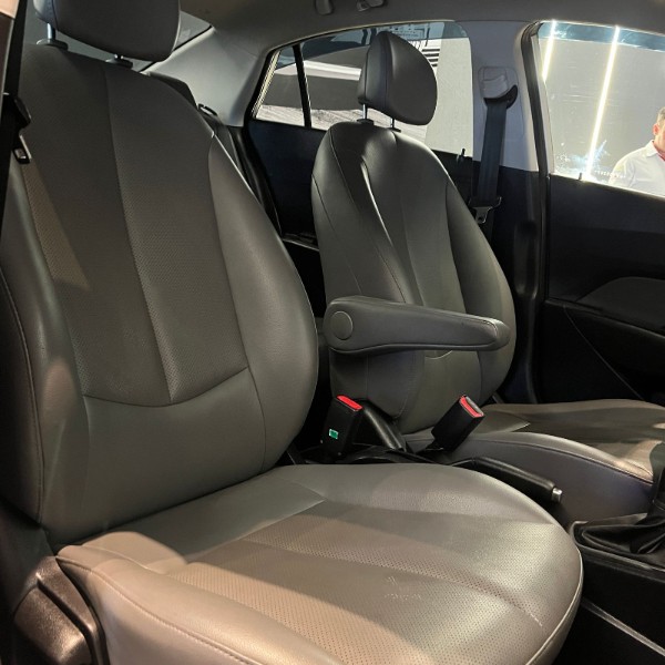 HYUNDAI HB20S 1.6 PREMIUM 2018/2019 JM AUTOMÓVEIS VENÂNCIO AIRES / Carros no Vale
