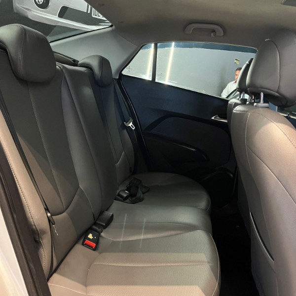 HYUNDAI HB20S 1.6 PREMIUM 2018/2019 JM AUTOMÓVEIS VENÂNCIO AIRES / Carros no Vale