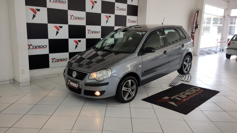 VOLKSWAGEN POLO HATCH 1.6 2008/2008 TIAGO AUTOMÓVEIS VENÂNCIO AIRES / Carros no Vale