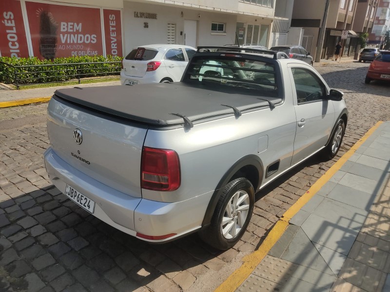 VOLKSWAGEN SAVEIRO CS TL 1.6 2022/2023 ALTERNATIVA VEÍCULOS LAJEADO / Carros no Vale
