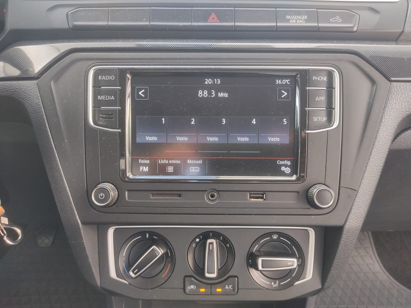 VOLKSWAGEN SAVEIRO CS TL 1.6 2022/2023 ALTERNATIVA VEÍCULOS LAJEADO / Carros no Vale