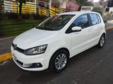 VOLKSWAGEN FOX CONNECT 1.6 MB 2017/2018 ALTERNATIVA VEÍCULOS LAJEADO / Carros no Vale