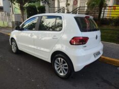 VOLKSWAGEN FOX CONNECT 1.6 MB 2017/2018 ALTERNATIVA VEÍCULOS LAJEADO / Carros no Vale