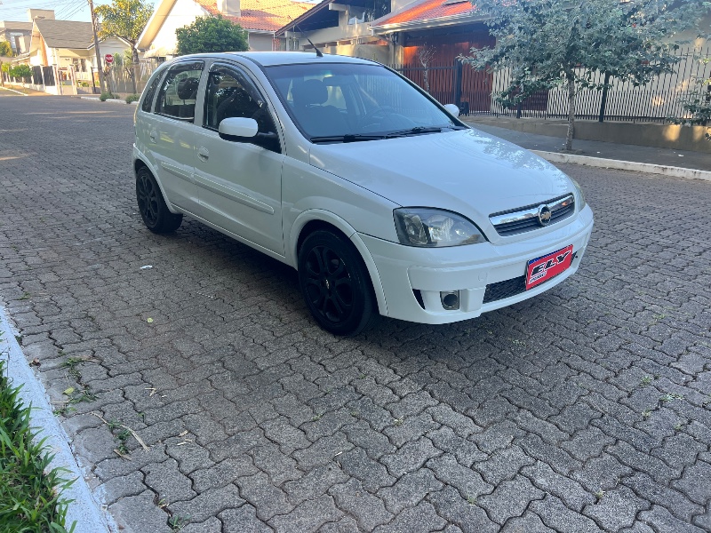 CHEVROLET CORSA HATCH MAX 1.4 2012/2012 ELY AUTOMÓVEIS LAJEADO / Carros no Vale