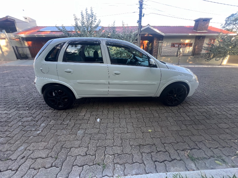 CHEVROLET CORSA HATCH MAX 1.4 2012/2012 ELY AUTOMÓVEIS LAJEADO / Carros no Vale