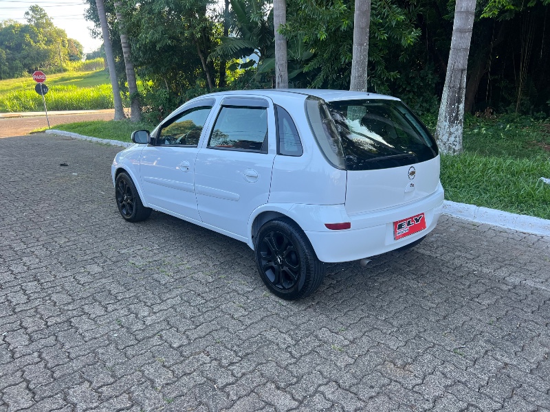 CHEVROLET CORSA HATCH MAX 1.4 2012/2012 ELY AUTOMÓVEIS LAJEADO / Carros no Vale