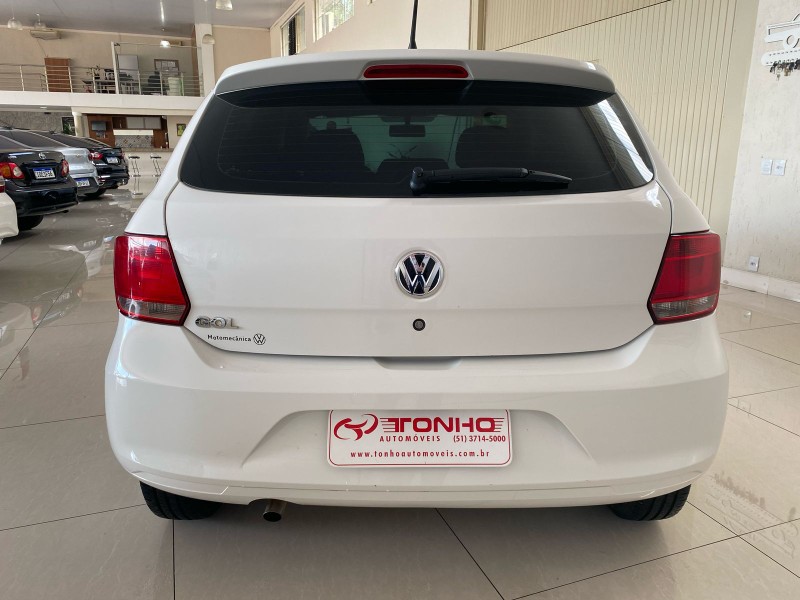VOLKSWAGEN GOL 1.0 COMFORTLINE 8V 2015/2015 TONHO AUTOMÓVEIS LAJEADO / Carros no Vale