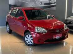 TOYOTA ETIOS 1.5 XS 16V 2017/2017 JM AUTOMÓVEIS VENÂNCIO AIRES / Carros no Vale